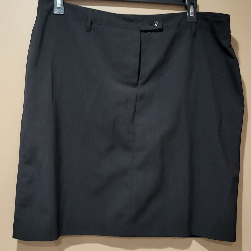 *3/$30 Sale* Attention Black Work Skirt Sz 18